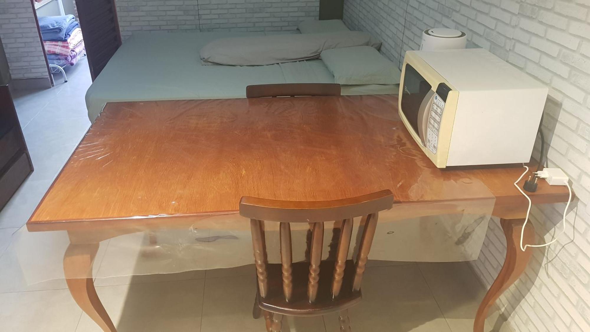 Casa No Centro De Foz! Ar-condicionado, Smart Tv, Wi-fi, Cozinha, Ventilador E 4 Camas *